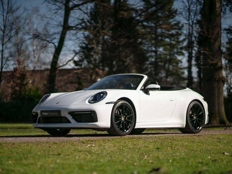 Porsche 992 Carrera 4S