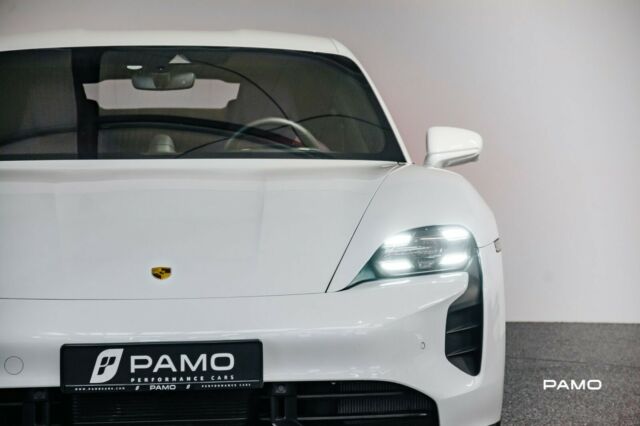 Porsche Taycan Turbo S