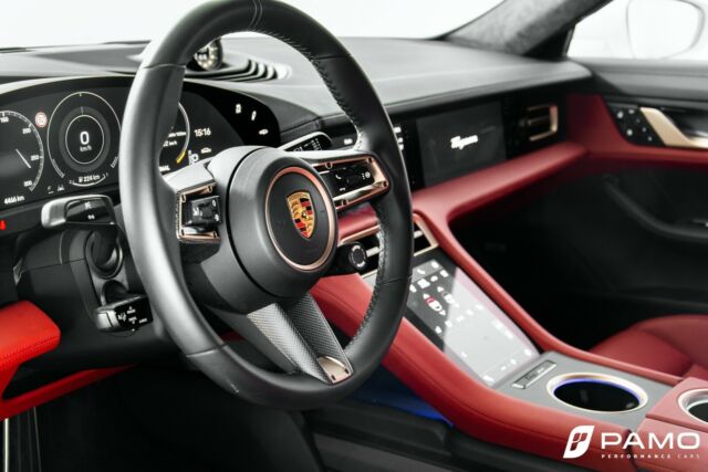 Porsche Taycan Turbo S