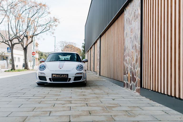 Porsche 997 GT3 RS 4.0