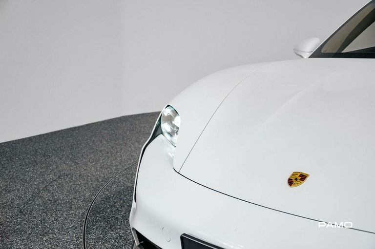 Porsche Taycan Turbo S