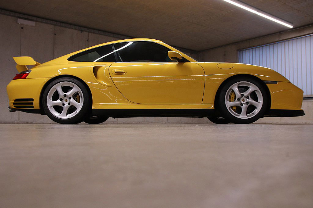 Porsche 996 GT2