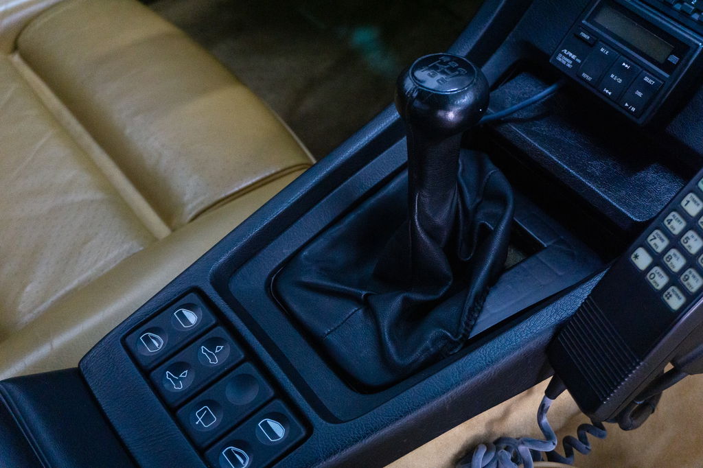 Porsche 928 S4