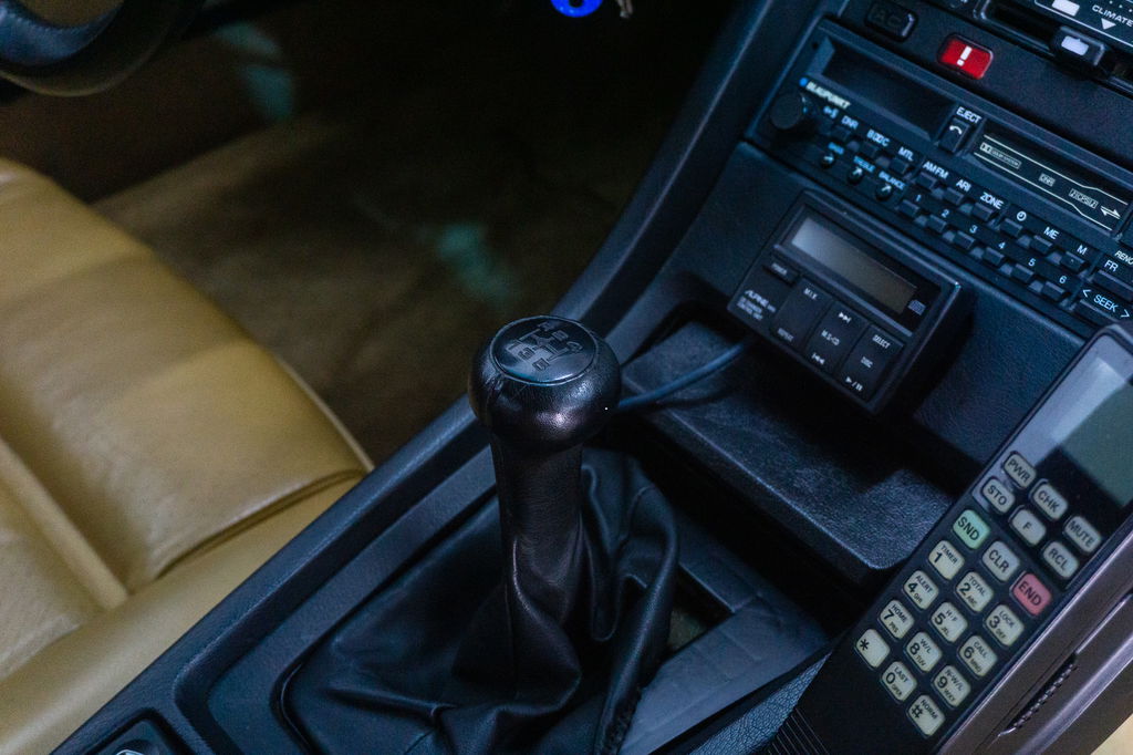 Porsche 928 S4
