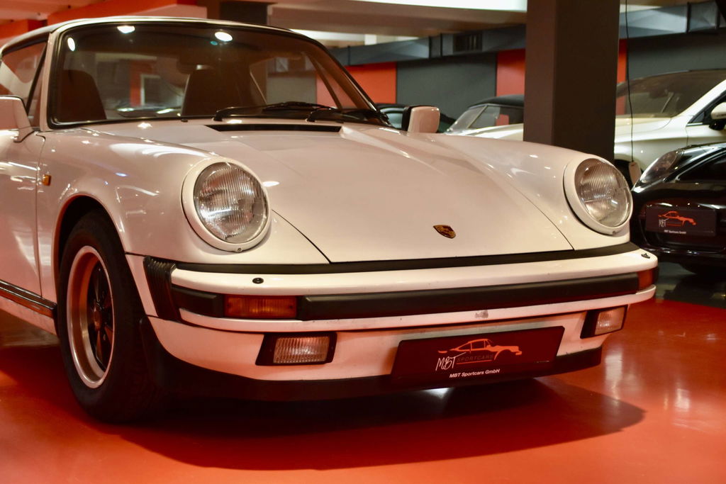 Porsche 911 Carrera 3.2 (KAT)