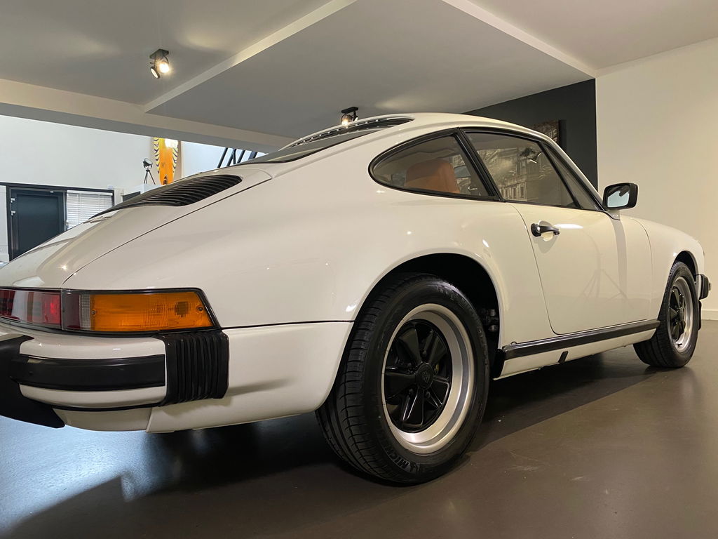 Porsche 911 SC