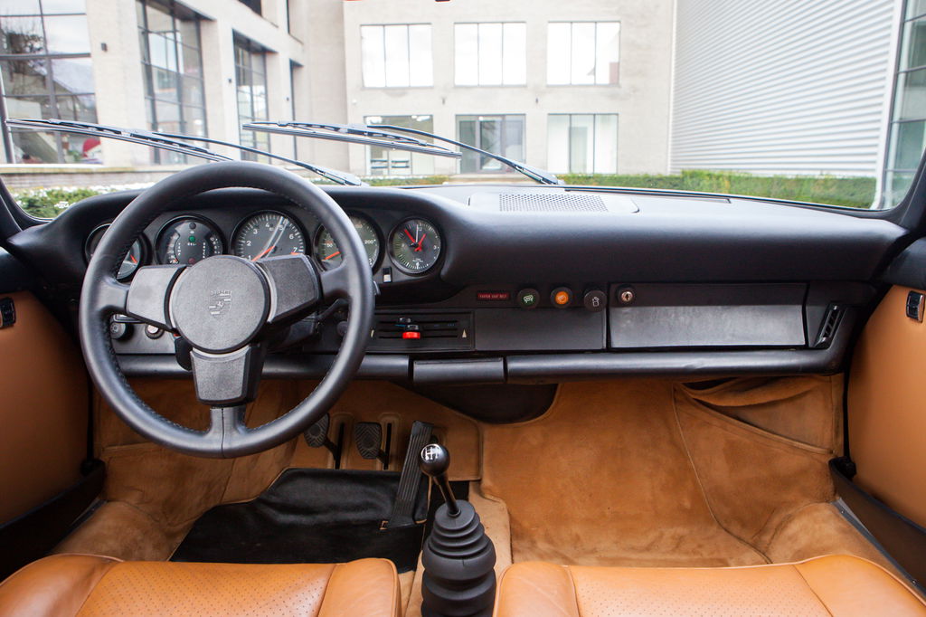 Porsche 911 Carrera 2,7