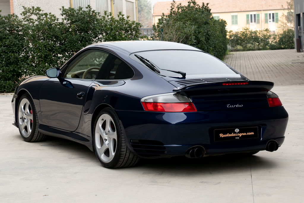 Porsche 996 Turbo