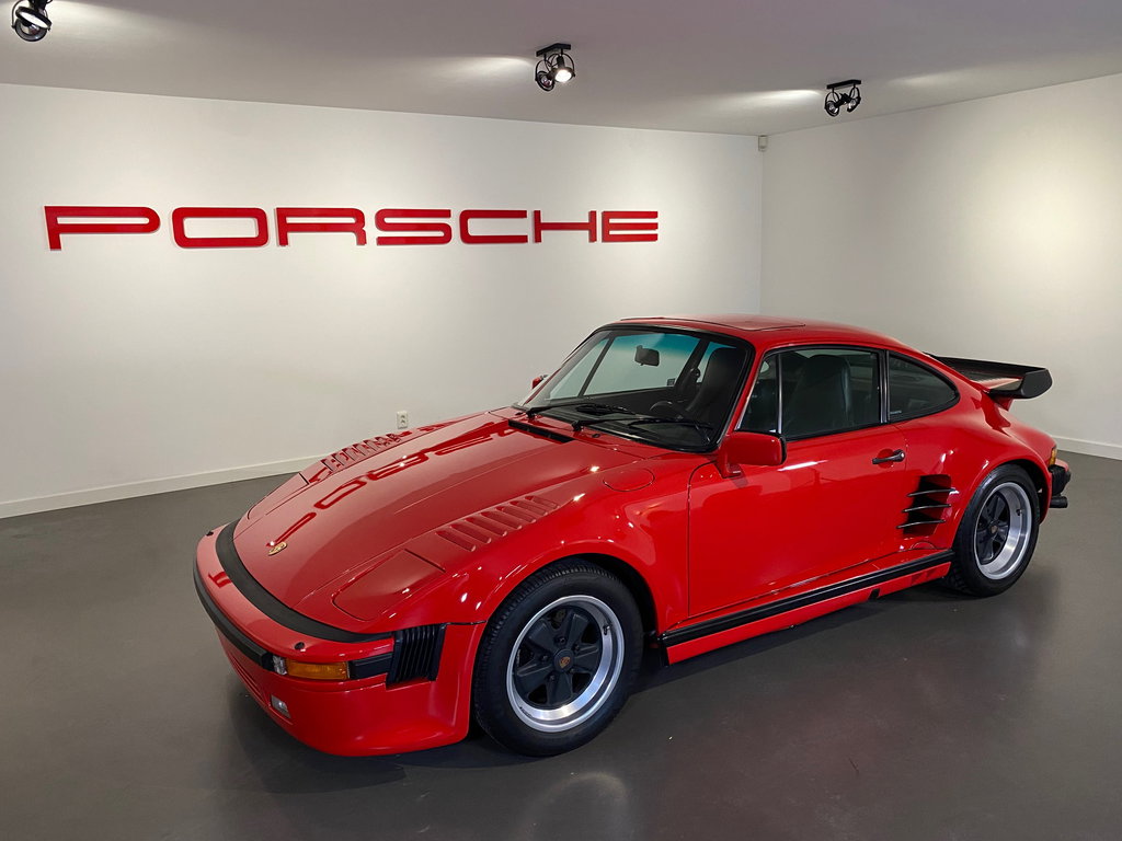 Porsche 911 Turbo Flachbau