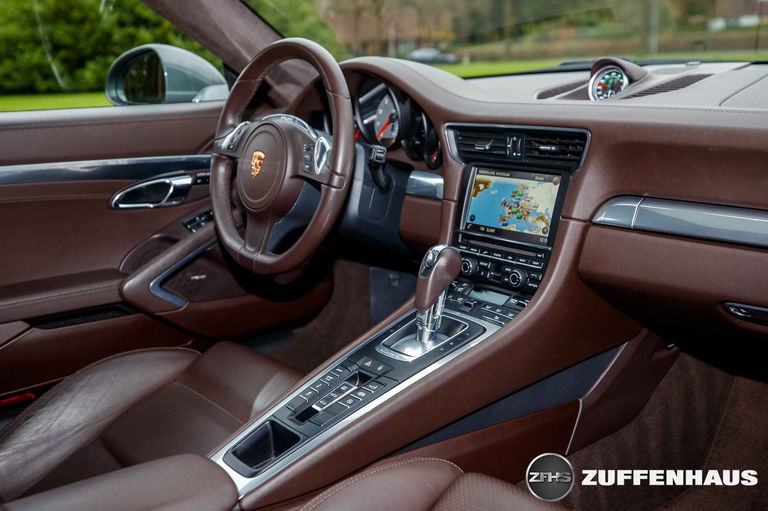 Porsche 991 Carrera 4S