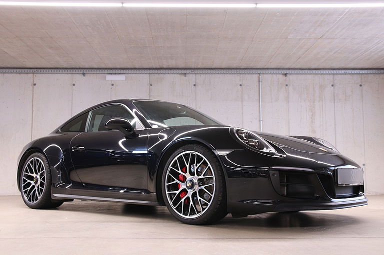 Porsche 991.2 Carrera 4 GTS