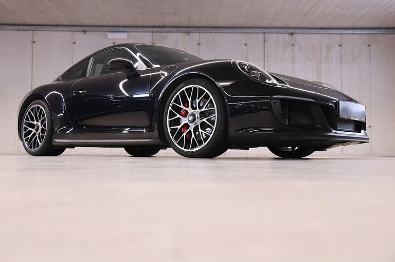 Porsche 991.2 Carrera 4 GTS