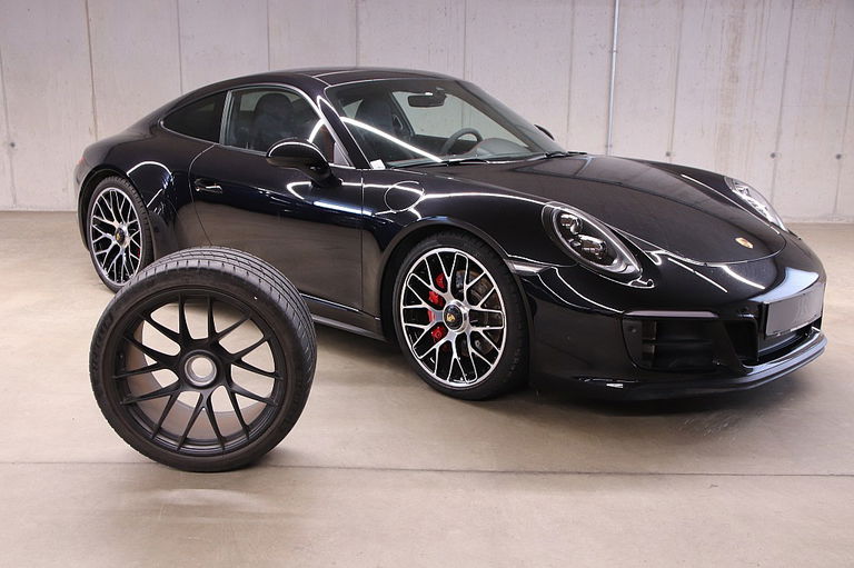 Porsche 991.2 Carrera 4 GTS