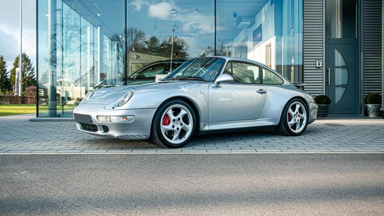 Porsche 993 Carrera 4S