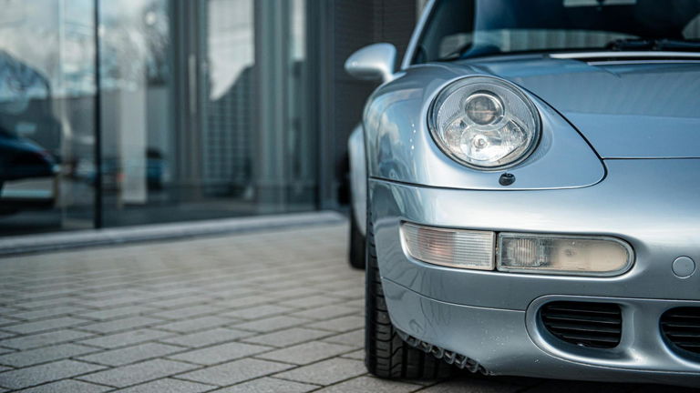 Porsche 993 Carrera 4S
