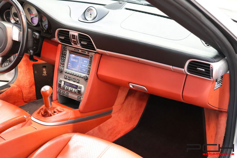 Porsche 997 Carrera 4S