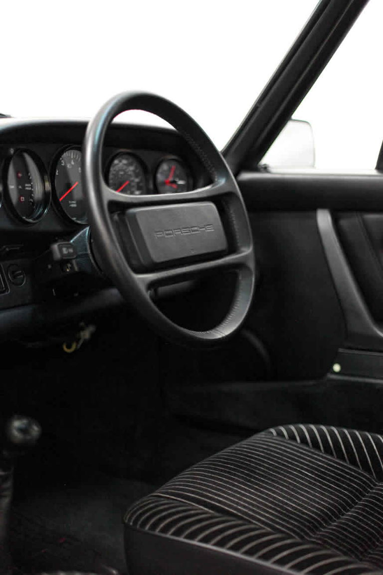 Porsche 911 Carrera 3.2 Clubsport