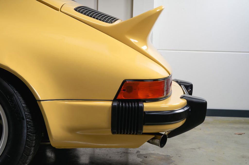 Porsche 911 Carrera 2,7