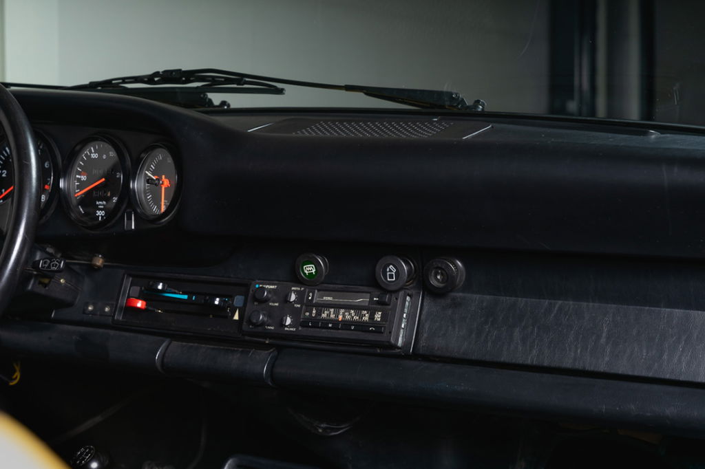 Porsche 911 Carrera 2,7