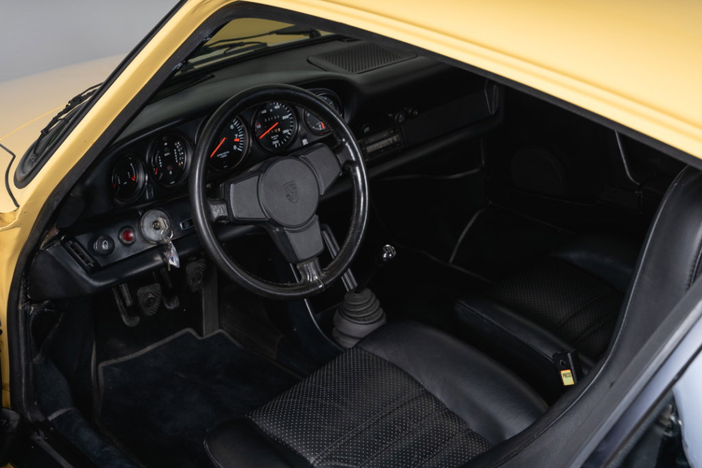 Porsche 911 Carrera 2,7