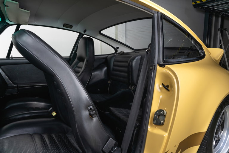 Porsche 911 Carrera 2,7