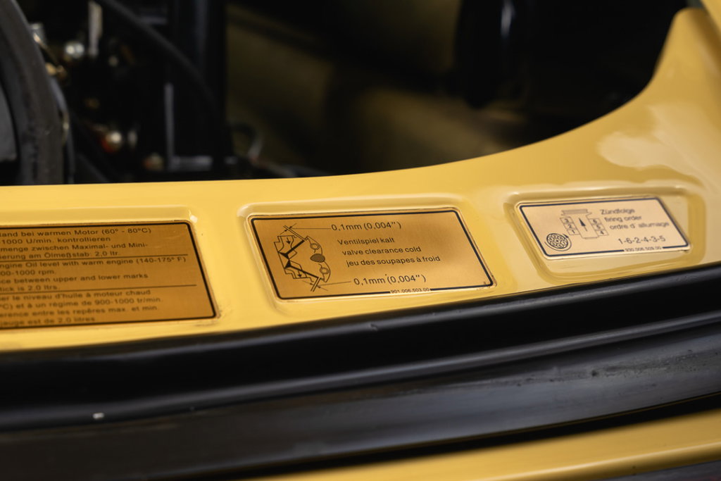 Porsche 911 Carrera 2,7