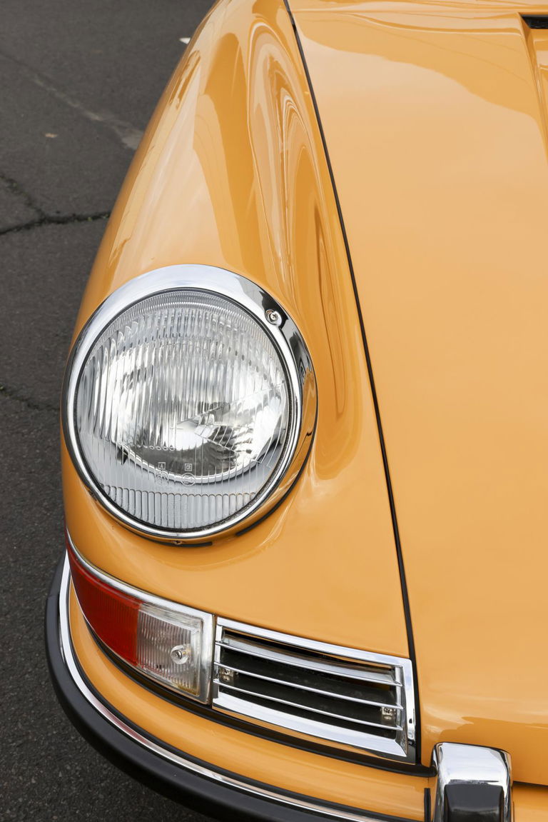 Porsche 911 S (F-Modell)