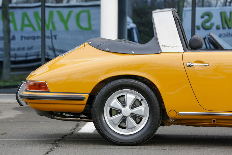 Porsche 911 S (F-Modell)