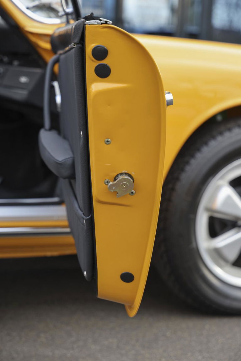 Porsche 911 S (F-Modell)