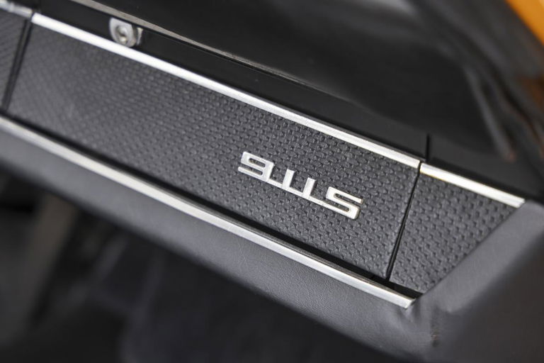 Porsche 911 S (F-Modell)