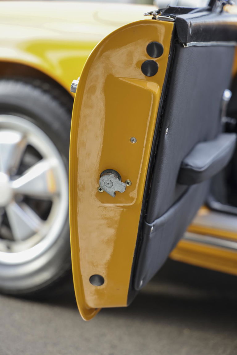 Porsche 911 S (F-Modell)