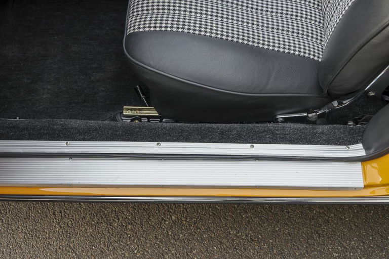 Porsche 911 S (F-Modell)