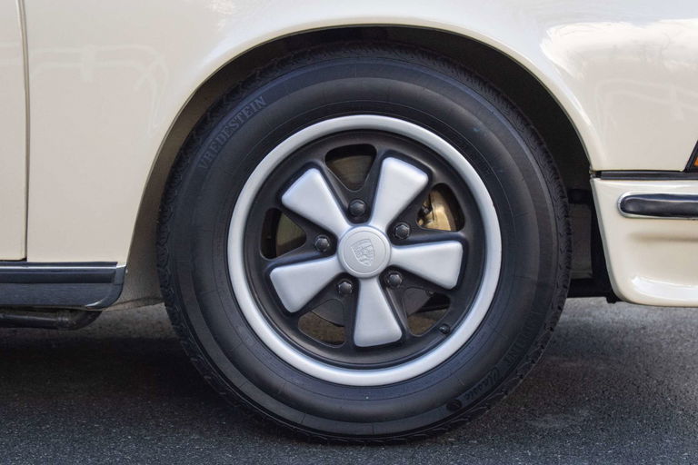 Porsche 911 S (F-Modell)