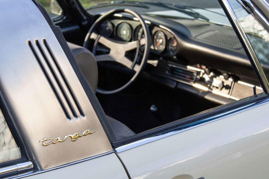 Porsche 911 S (F-Modell)