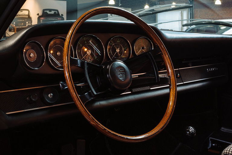 Porsche 911 (F-Modell)