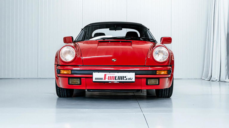 Porsche 911 Carrera 3.2 Speedster