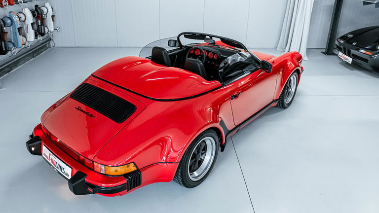 Porsche 911 Carrera 3.2 Speedster