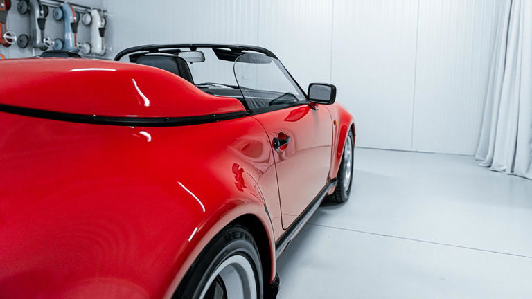 Porsche 911 Carrera 3.2 Speedster