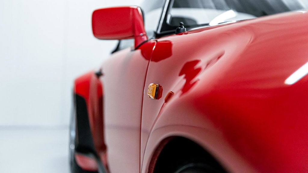 Porsche 911 Carrera 3.2 Speedster