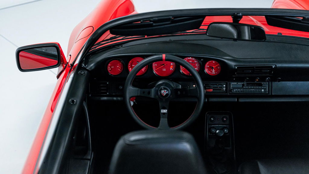 Porsche 911 Carrera 3.2 Speedster