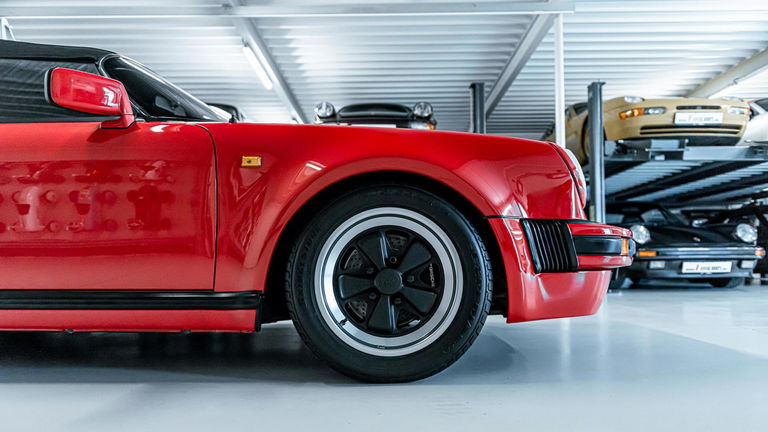 Porsche 911 Carrera 3.2 Speedster