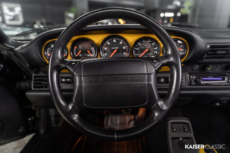 Porsche 964 Carrera 2 Speedster