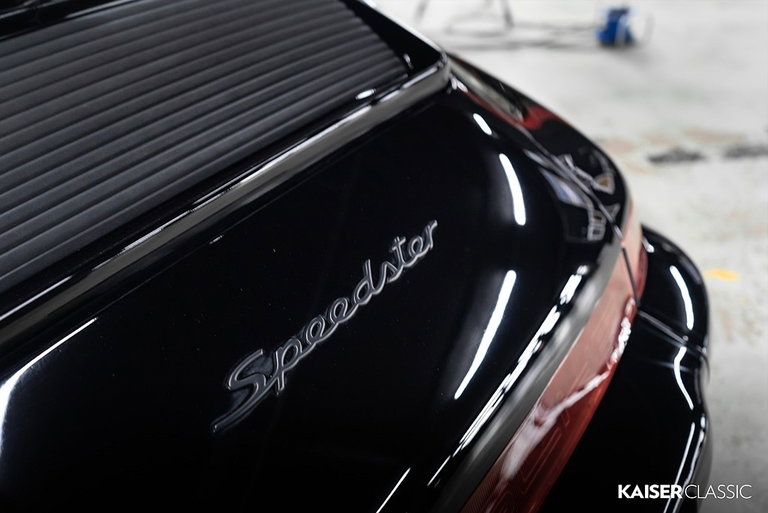 Porsche 964 Carrera 2 Speedster
