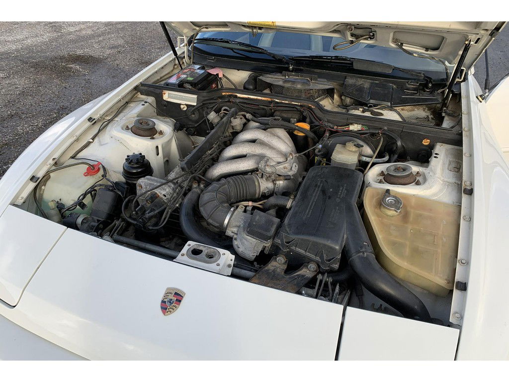 Porsche 944 Coupé