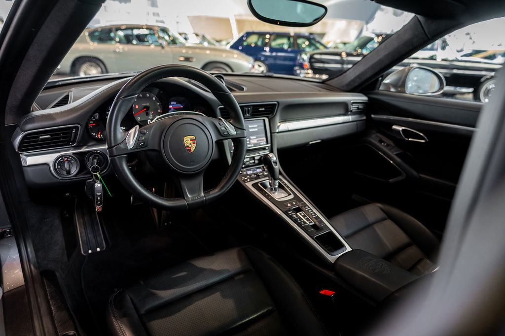 Porsche 991 Carrera 4S