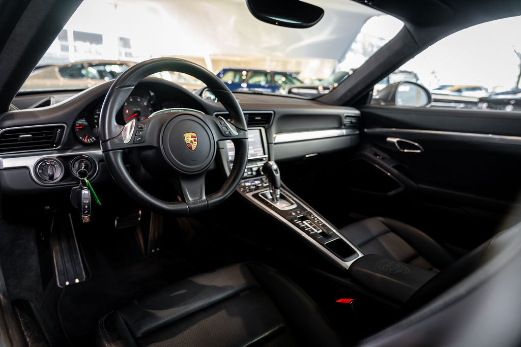 Porsche 991 Carrera 4S
