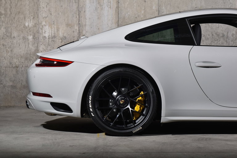 Porsche 991.2 Carrera 4 GTS