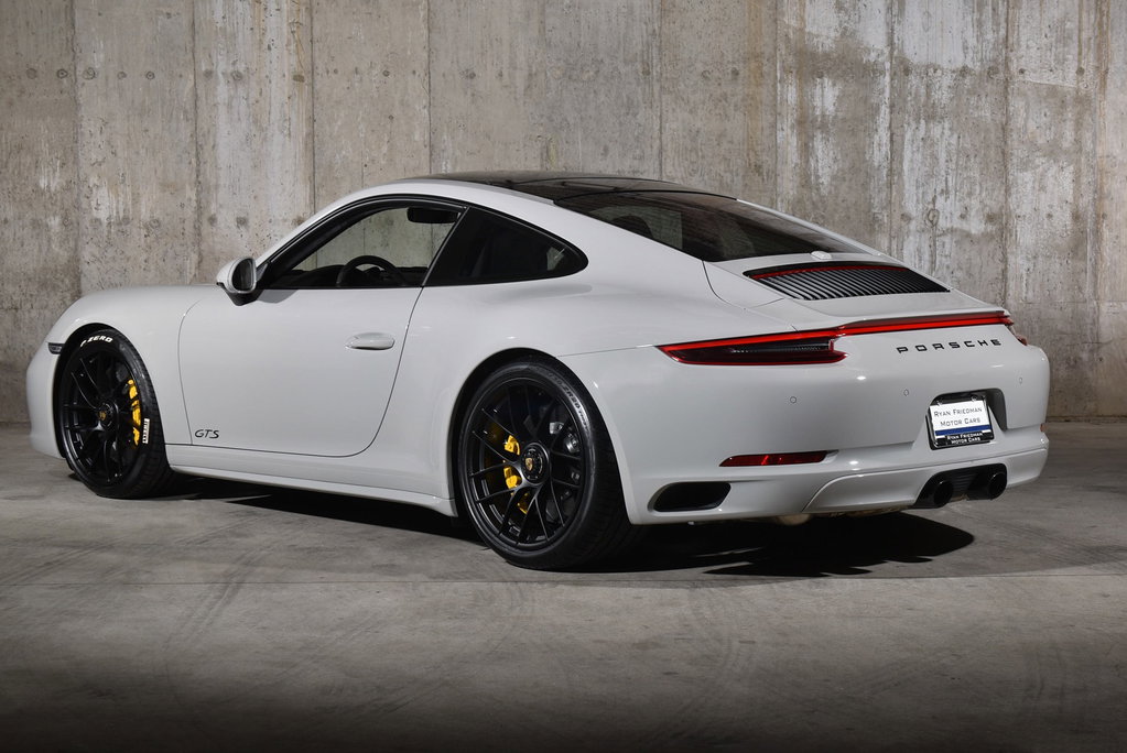 Porsche 991.2 Carrera 4 GTS