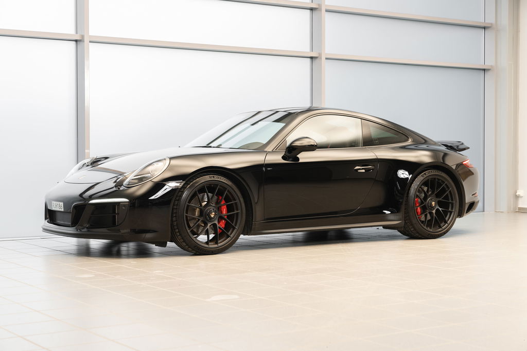Porsche 991.2 Carrera GTS