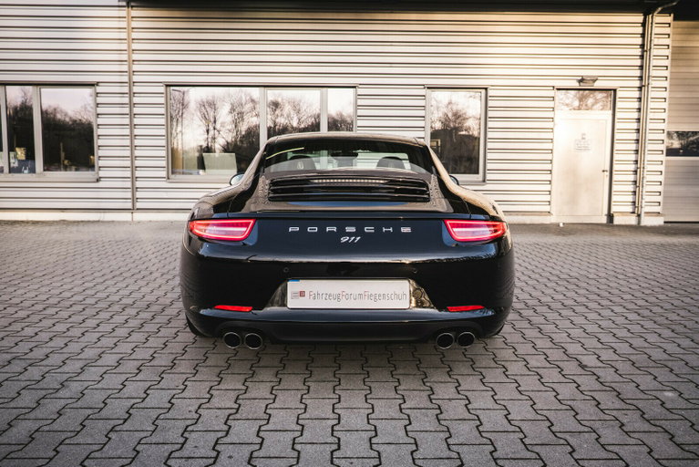 Porsche 991 Carrera